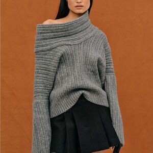 Source Unknown CREAM Off-the-Shoulder Ribbed Sweater